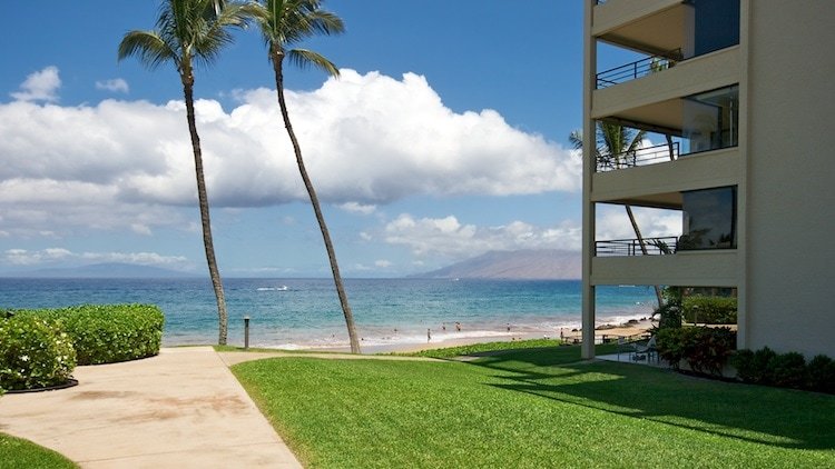 Choose from 3 different floor plans, each unit has a private lanai