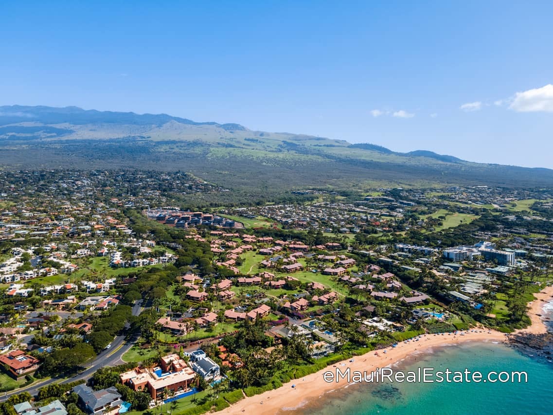 Oceanfront property of Wailea Ekahi