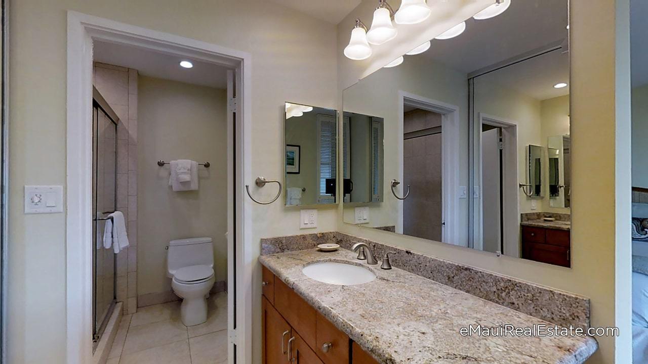 Primary bathroom in a 2 bedroom unit at Wailea Ekahi